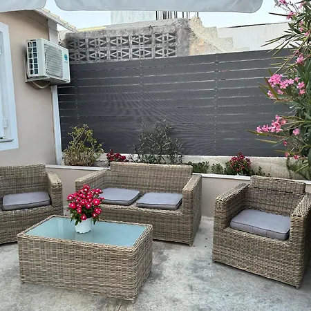 펜션 Sappir House Pigadhákia